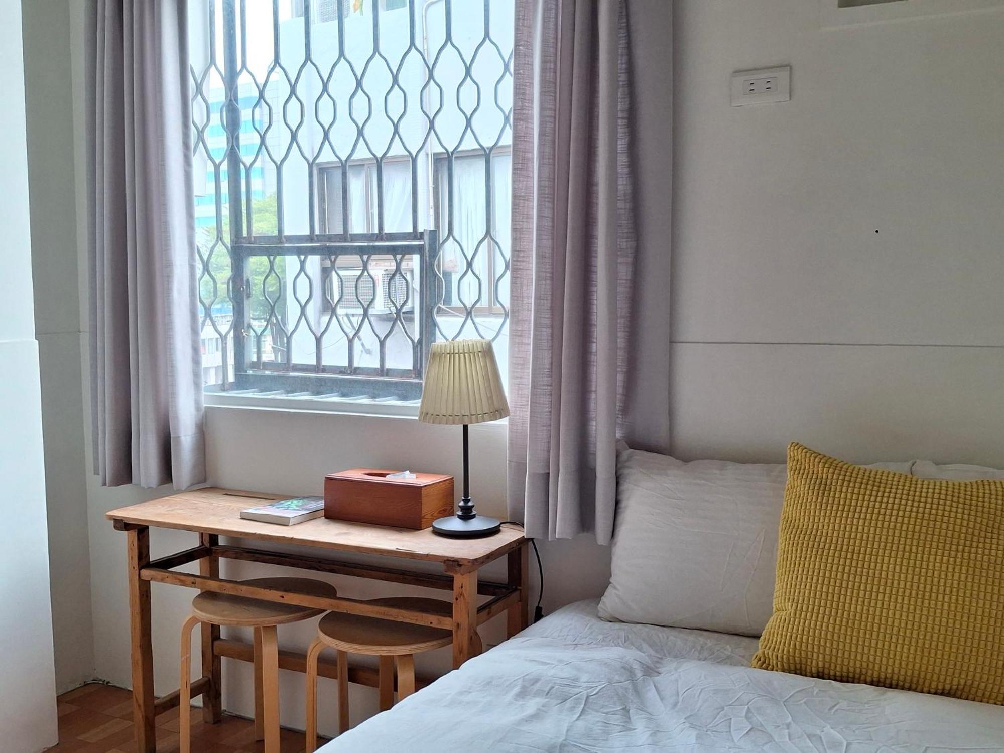 立秝禾 每層獨房 Villa為三樓以上全包層 亦可全包棟 Tainan Bagian luar foto