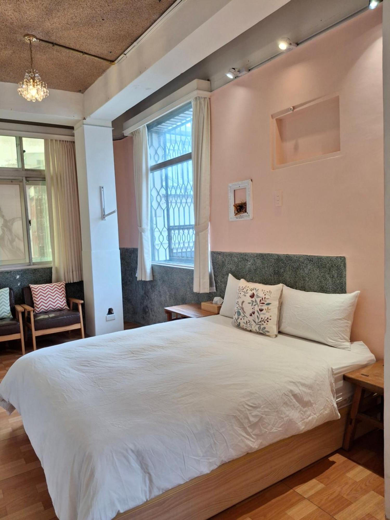 立秝禾 每層獨房 Villa為三樓以上全包層 亦可全包棟 Tainan Bagian luar foto